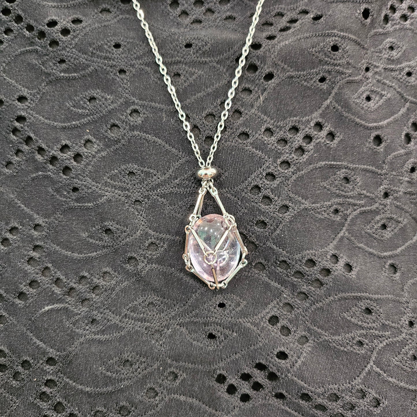 Collier porte pierres (cage)