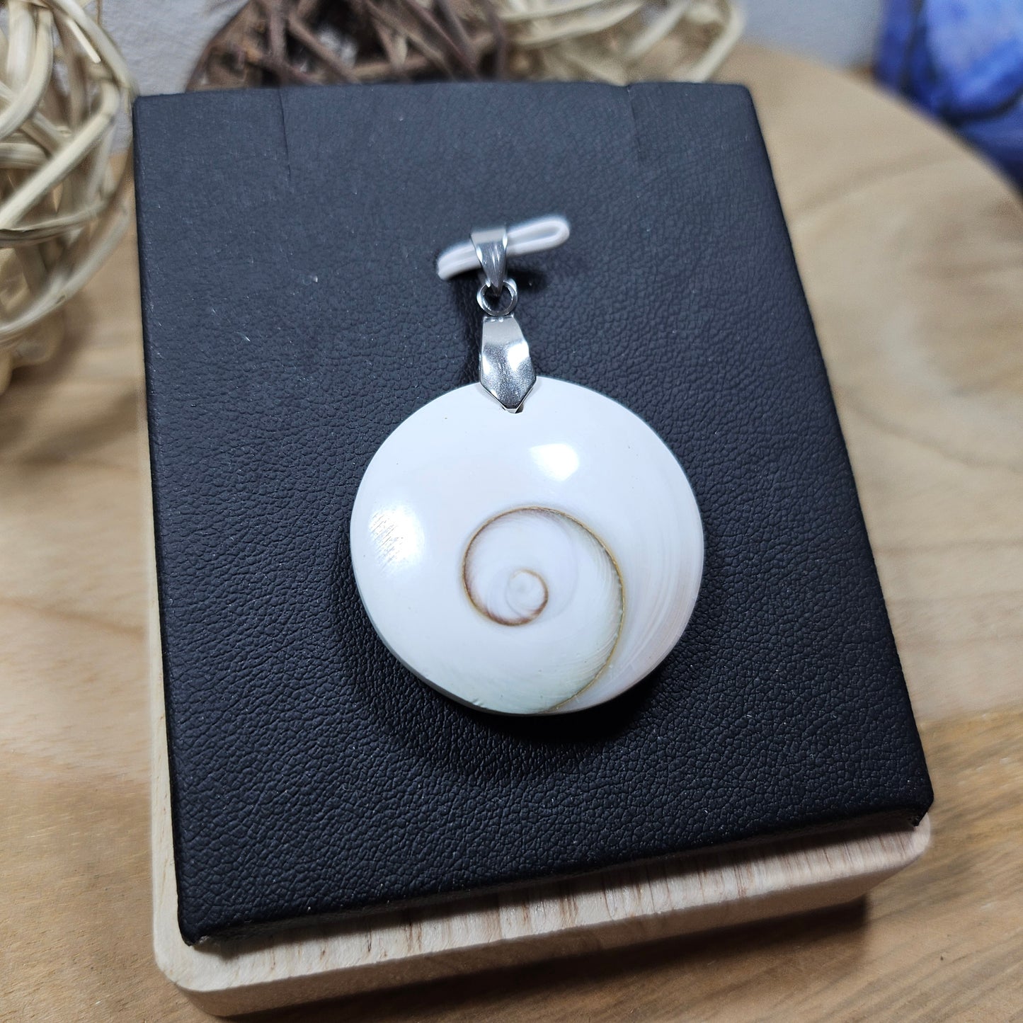 Pendentif Oeil de Sainte Lucie