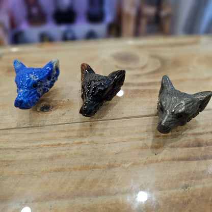 Pendentif Tête de Loup Hématite / Lapis lazuli / Obsidienne / Oeil de Tigre / Pyrite