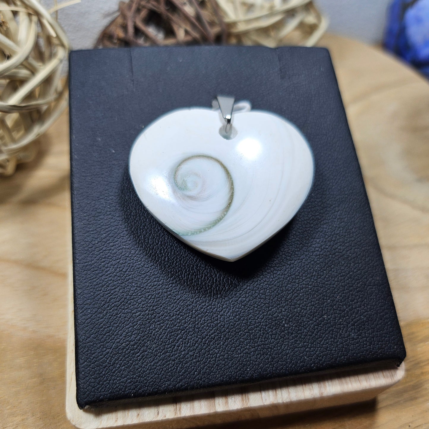 Pendentif Oeil de Sainte Lucie