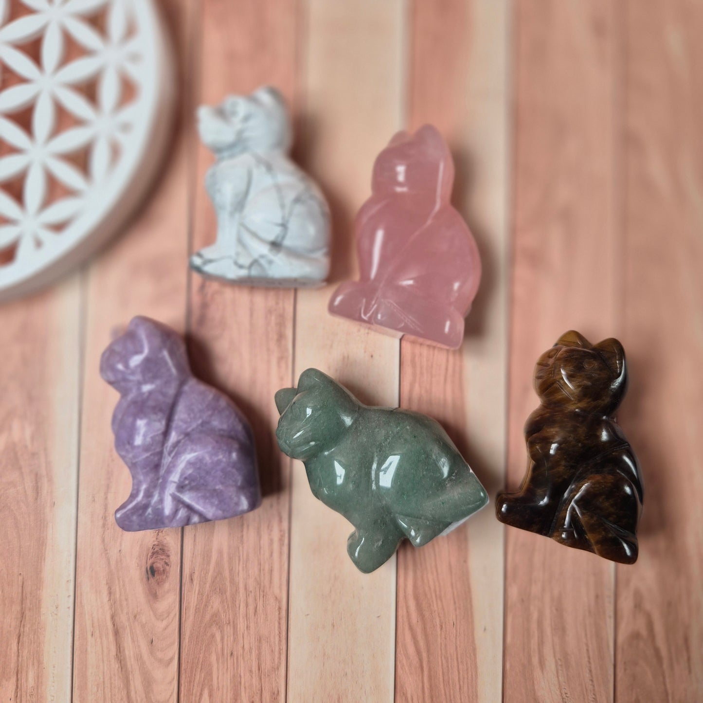 Figurine Chat Howite Aventurine Lépidolite Oeil de Tigre Quartz Rose