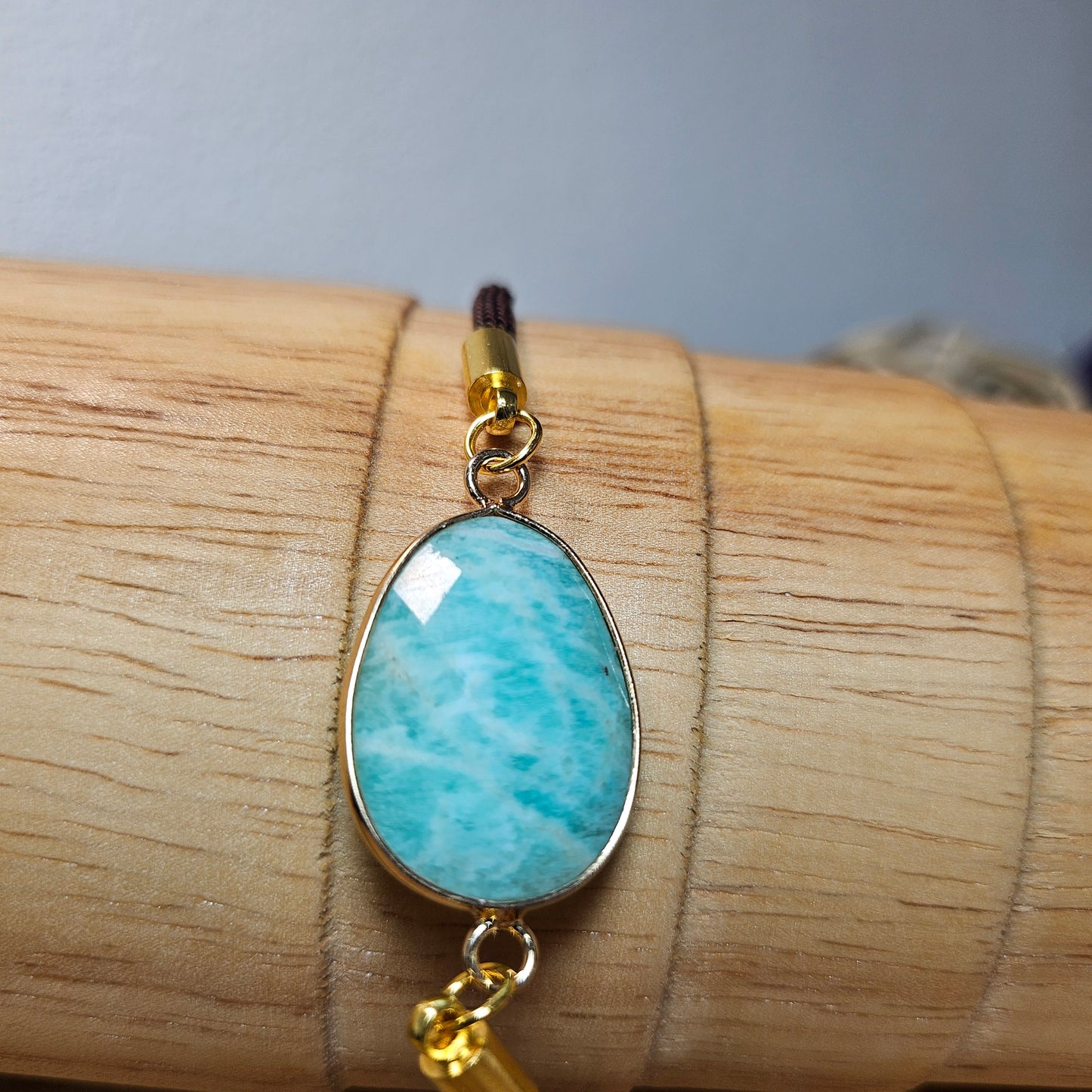 Bracelets Cordon Amazonite / Labradorite / Oeil de tigre / Quartz Rose / Obsidienne / Améthyste / Turquoise / Apatite / Rhodonite
