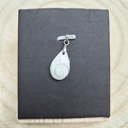 Pendentif Oeil de Sainte Lucie