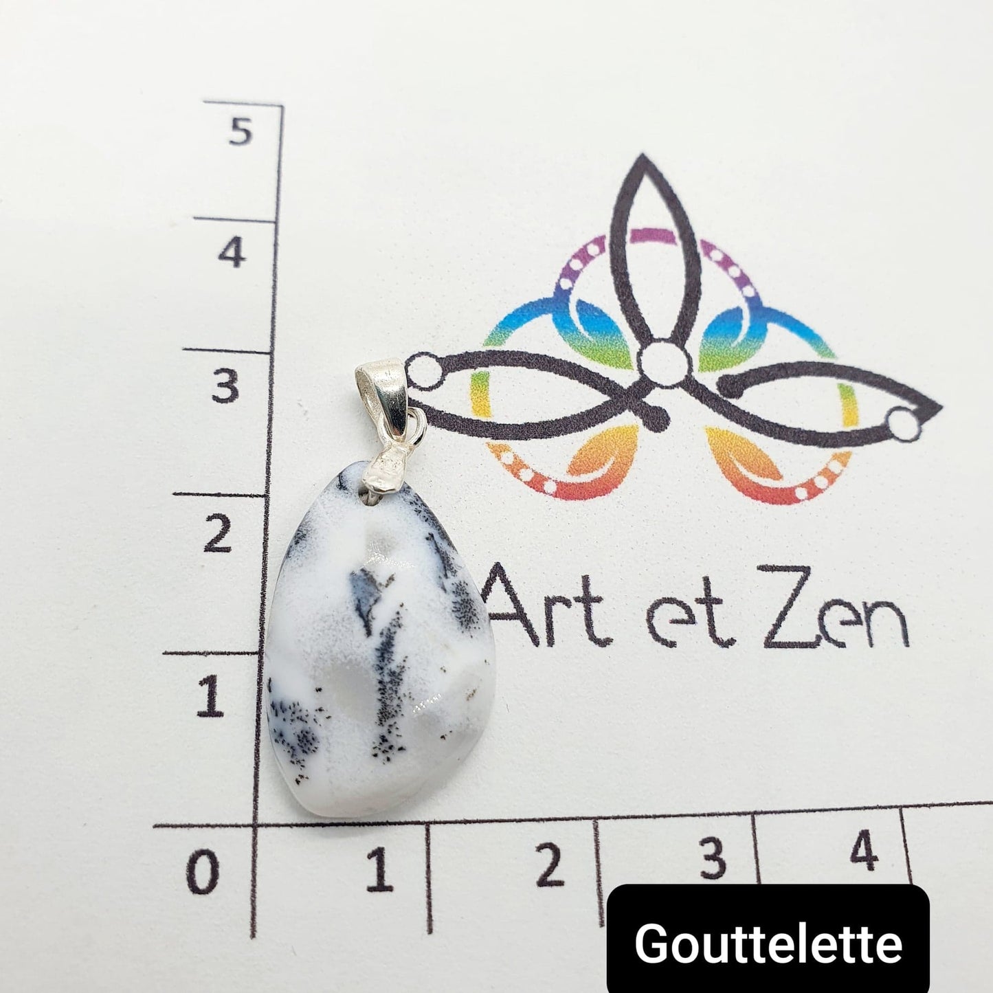 Pendentif Merlinite