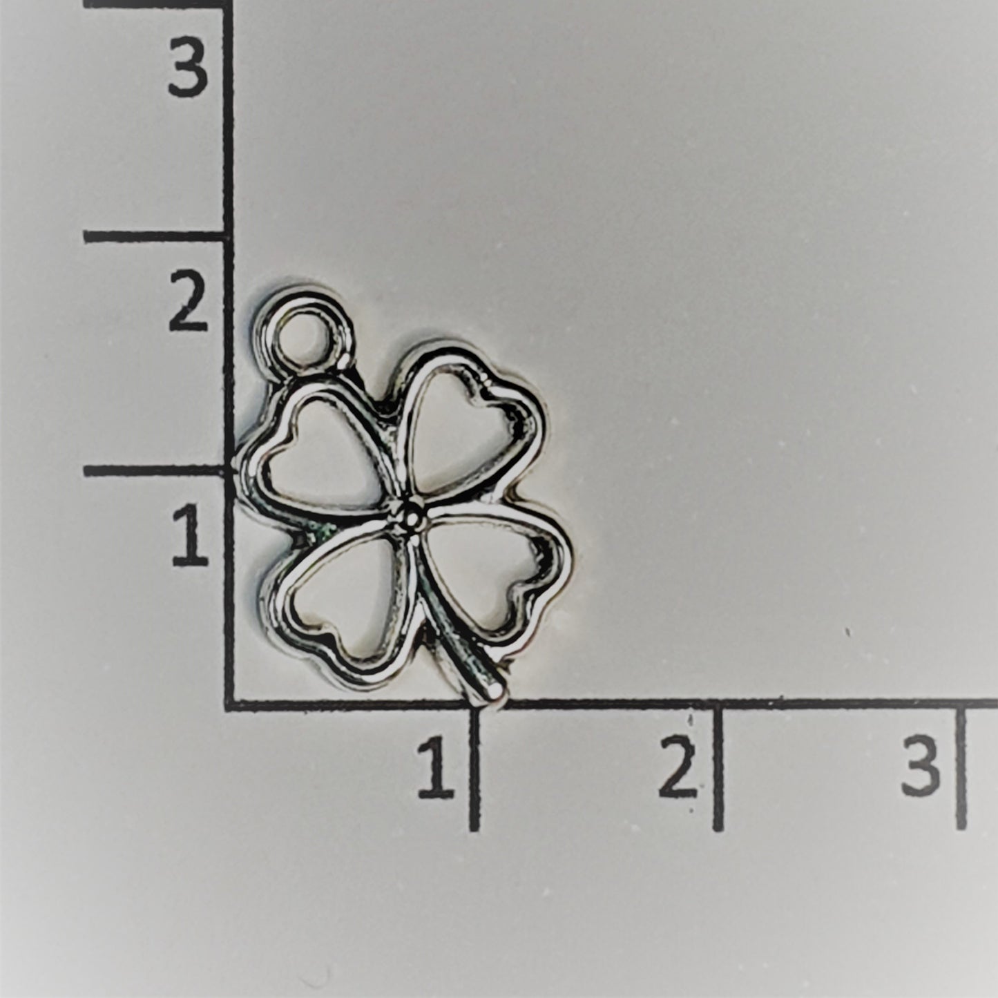 Breloque (charm)