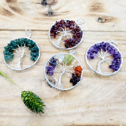 Pendentif Arbre de Vie 7 Chakras / Aventurine / Améthyste / Grenat Rouge